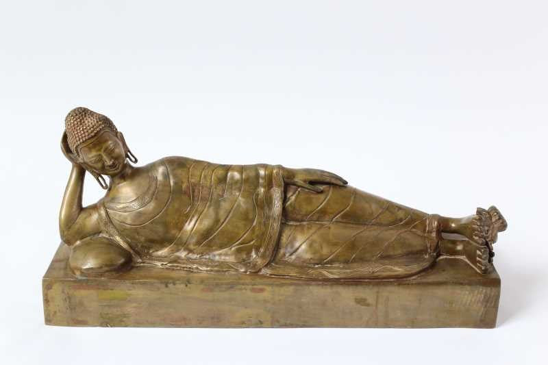 brass reclining Buddha from India over 80 years old 66cm long x 20cm x 30 cm tall